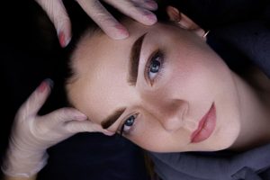 Los Secretos del Maquillaje Permanente para Realzar tu Belleza Natural